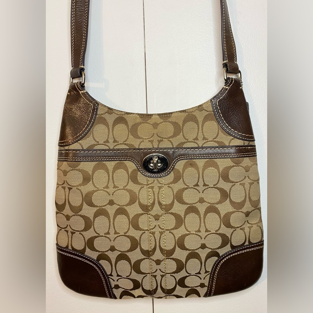 COACH Signature Patent Trim Trifold  Wallet & Coach Penelope Crossbody Bag - Picture 4 of 17
